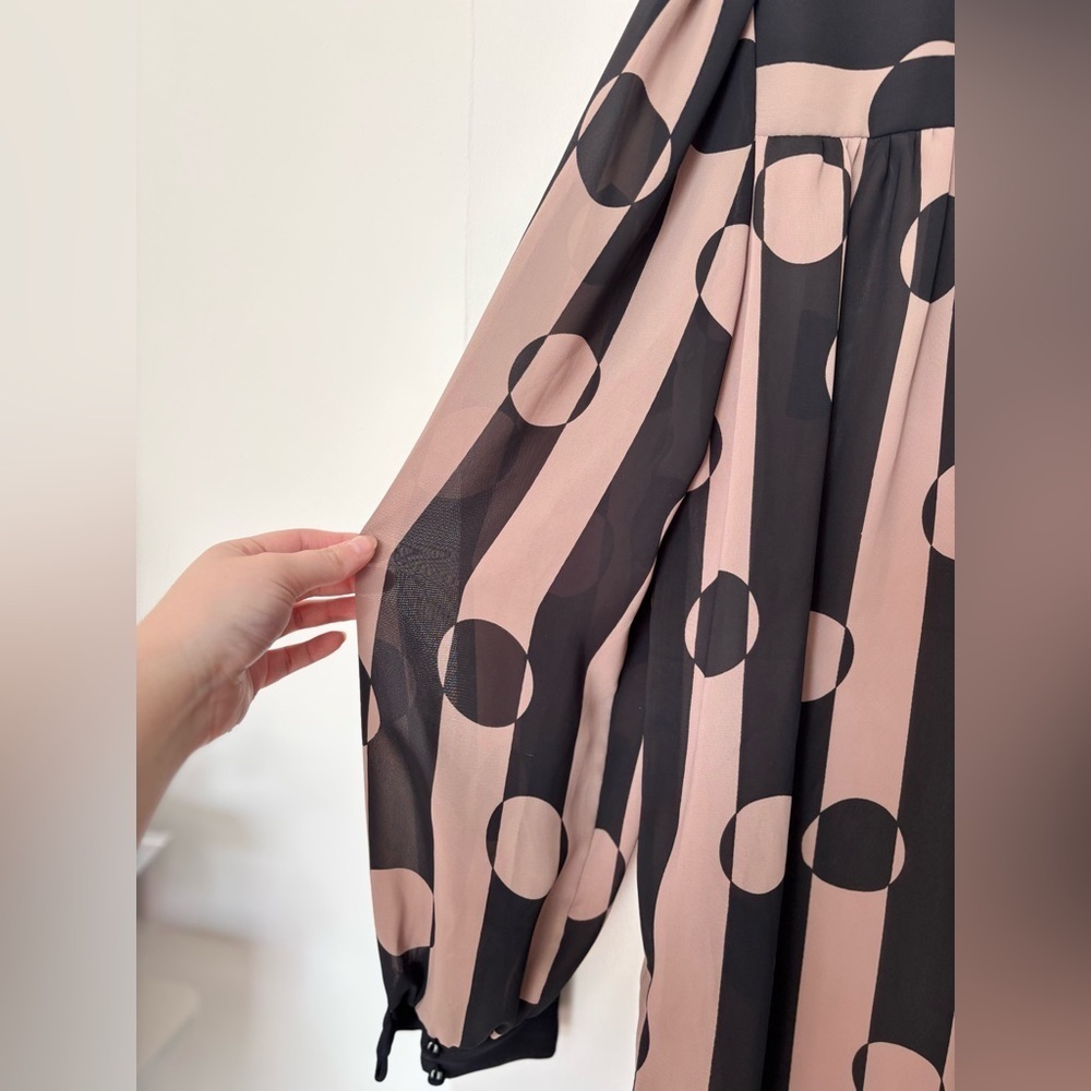 ✨Joseph Ribkoff Vintage Geometric Shift Dress Black & Cream- No Size tag - Picture 11 of 11